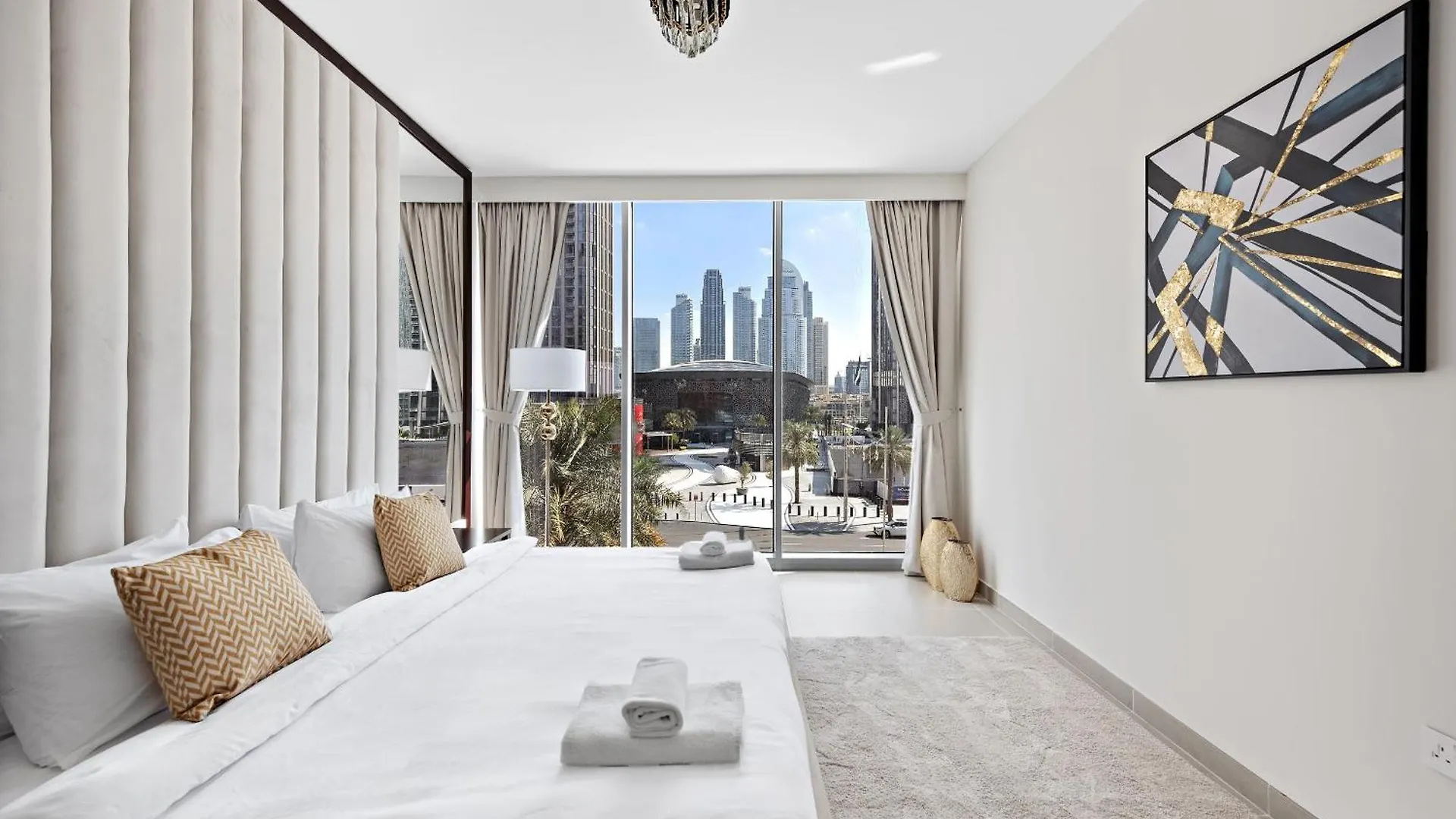 Апартаменты Vayk - Luxury 1 Bd In Downtown Дубай